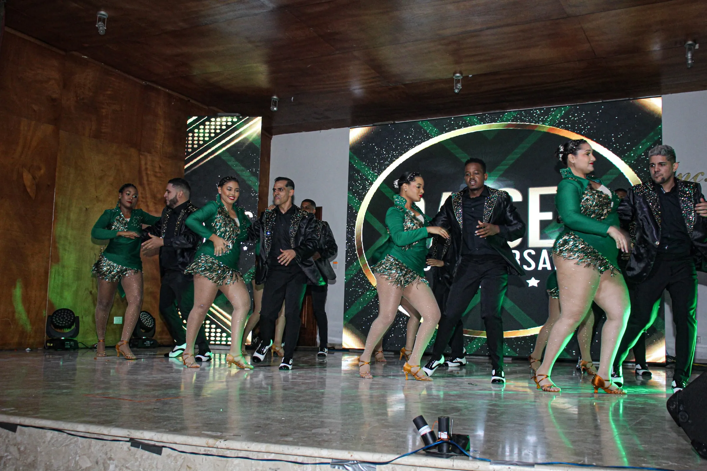 Segundo aniversario de Raíces, foto 3 de 17